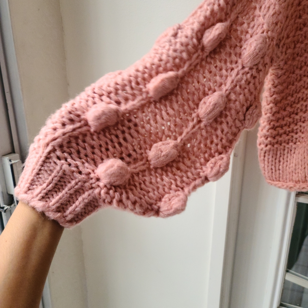 Chunky Knit Pink Sweater - Picture 2 of 4